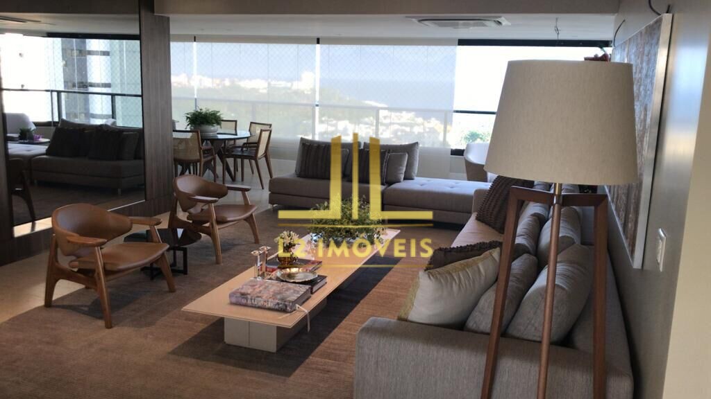 Apartamento à venda com 4 quartos, 275m² - Foto 1