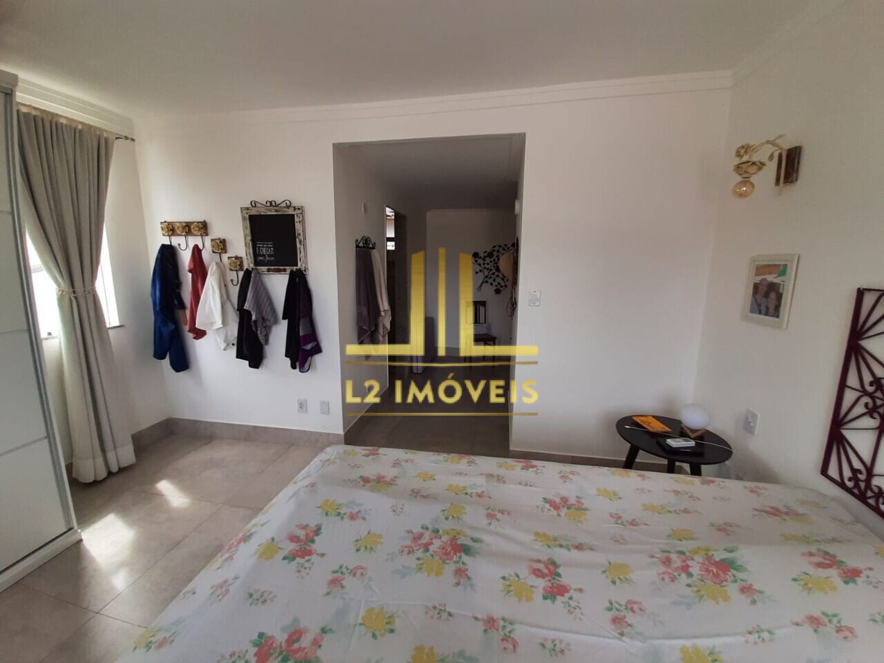 Casa à venda com 4 quartos, 317m² - Foto 12