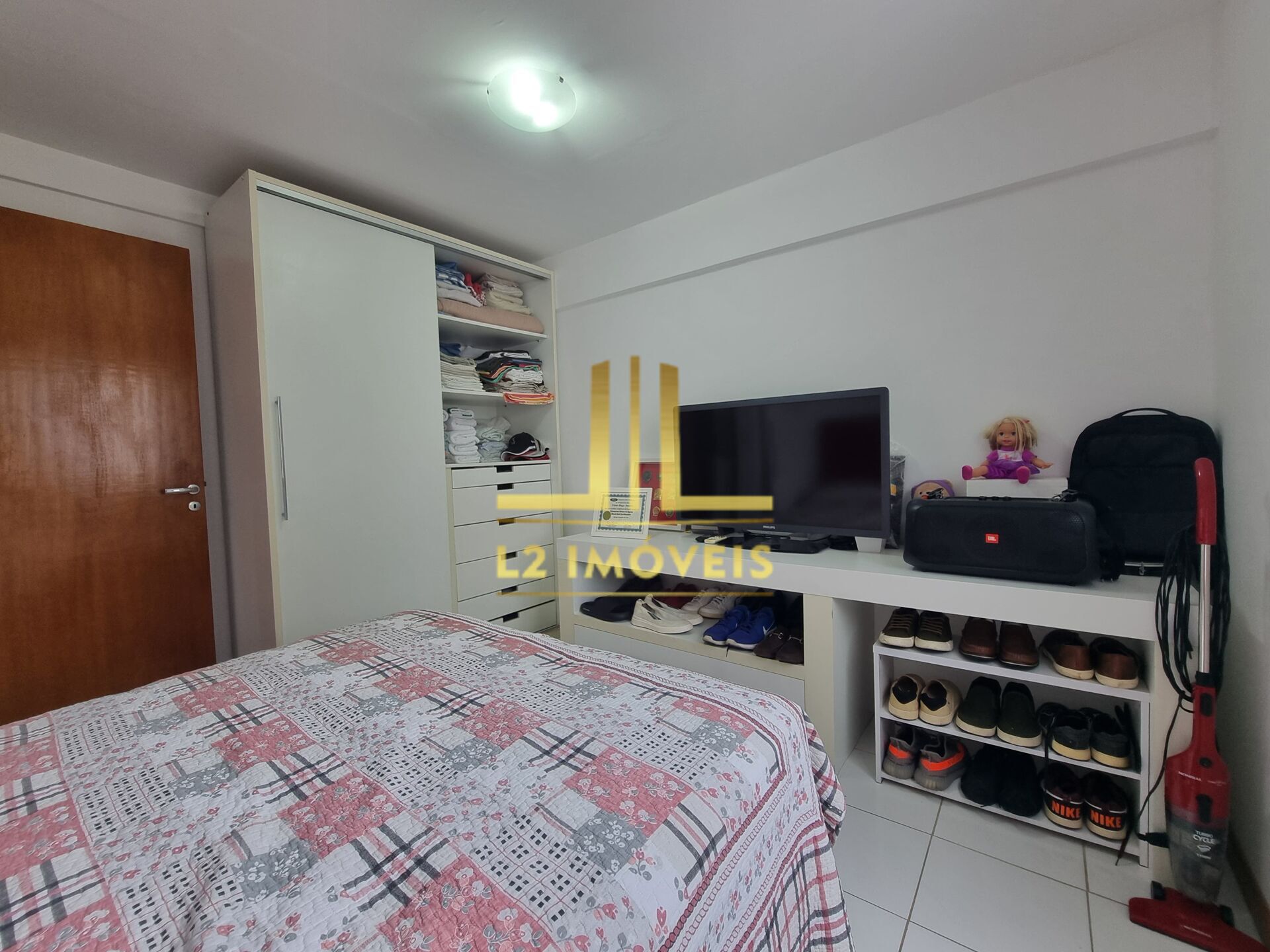 Apartamento à venda com 3 quartos, 142m² - Foto 6