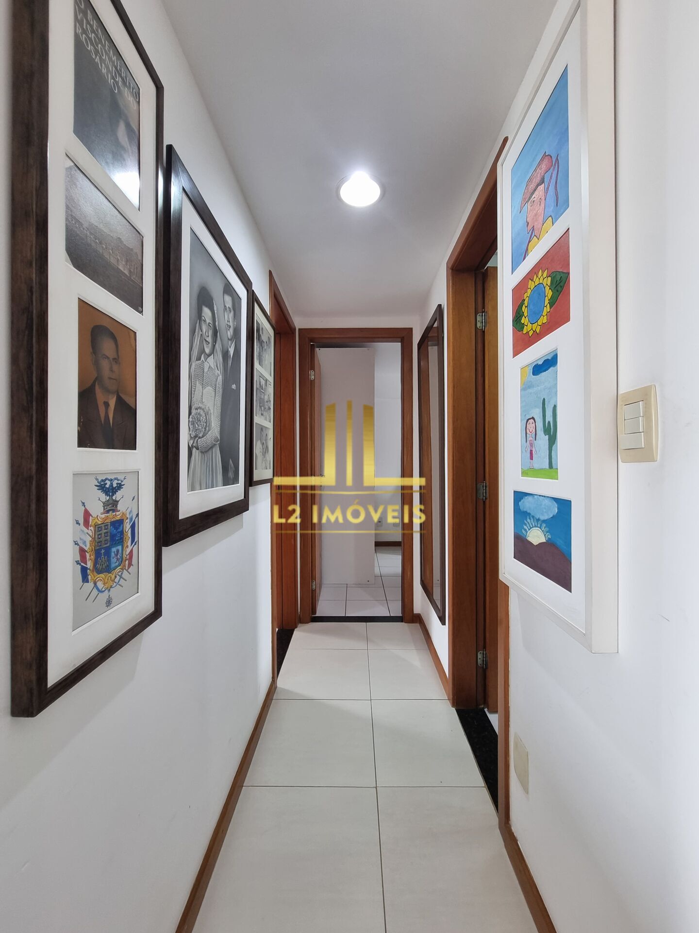 Apartamento à venda com 3 quartos, 142m² - Foto 13