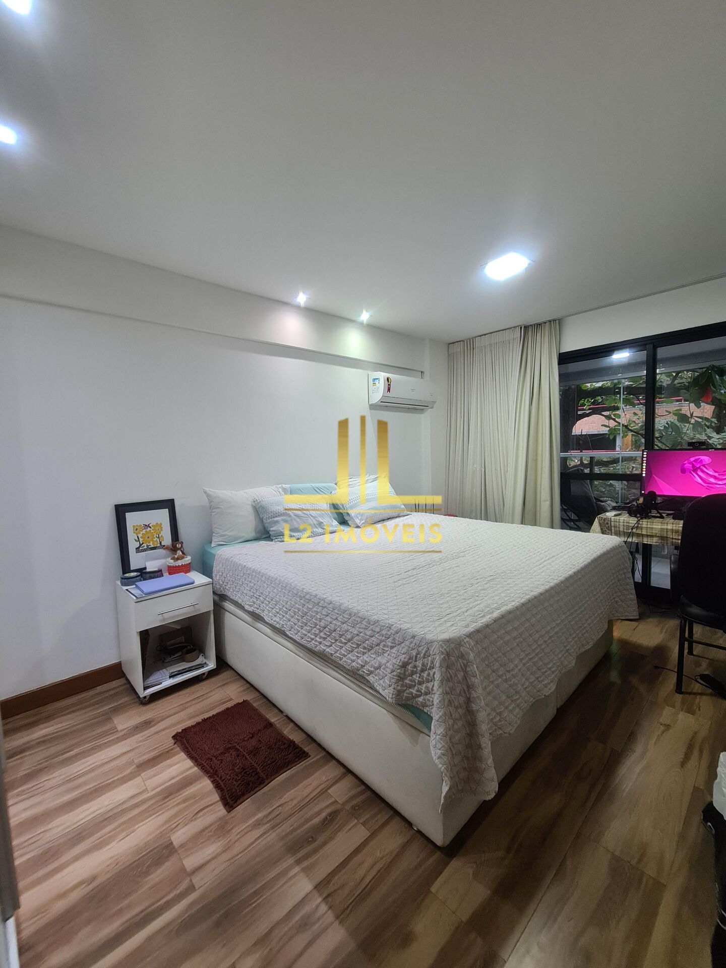 Apartamento à venda com 2 quartos, 72m² - Foto 17