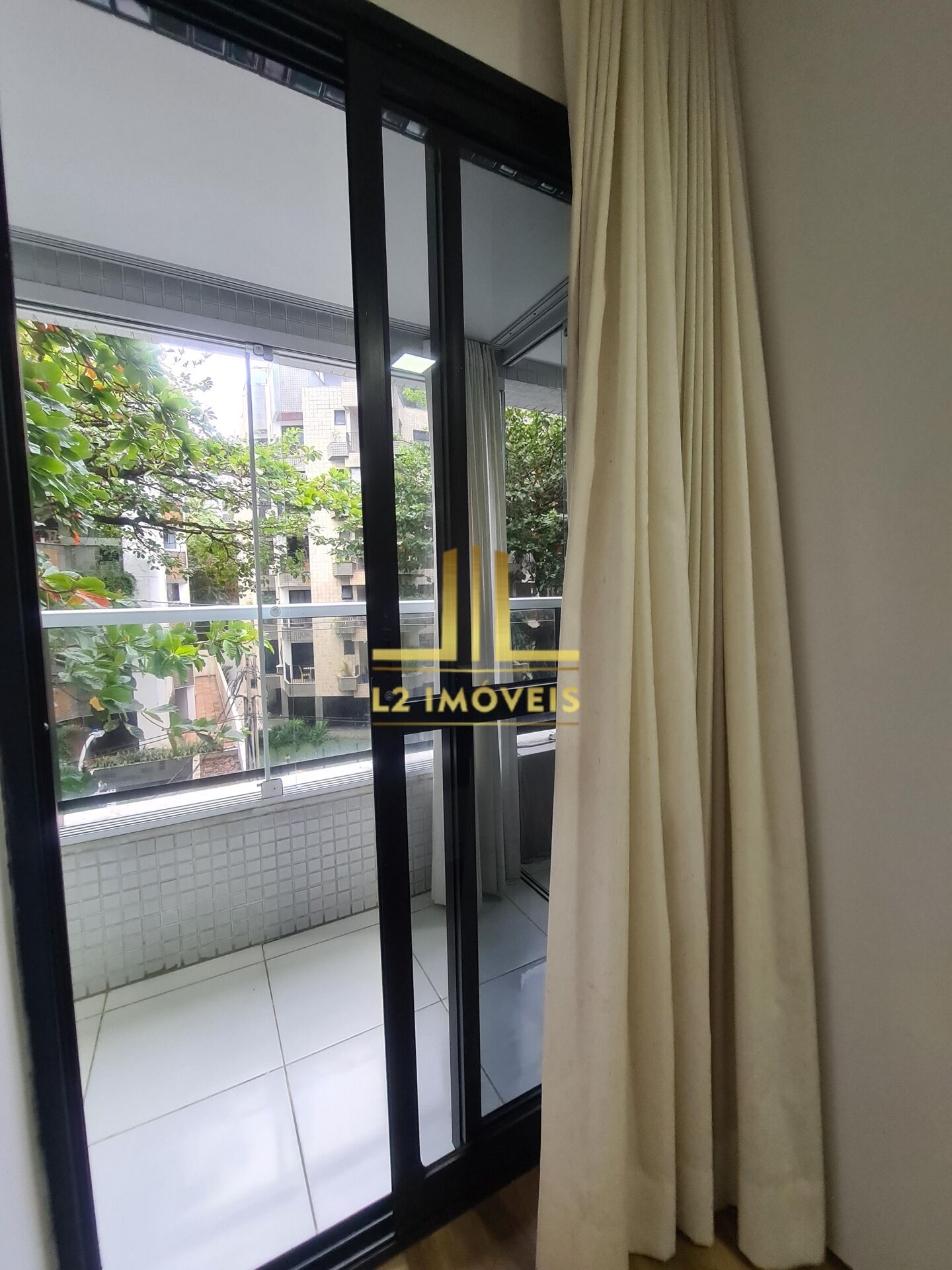 Apartamento à venda com 2 quartos, 72m² - Foto 13