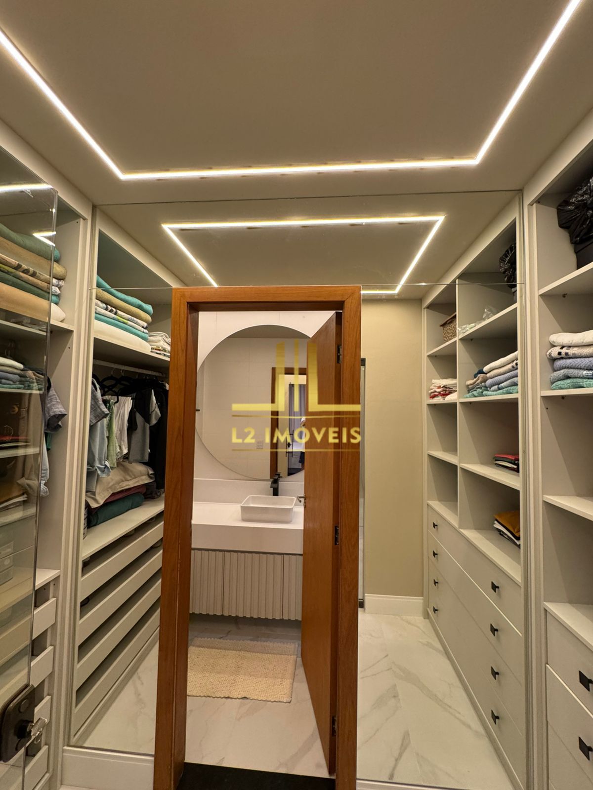 Casa, 4 quartos, 290 m² - Foto 24