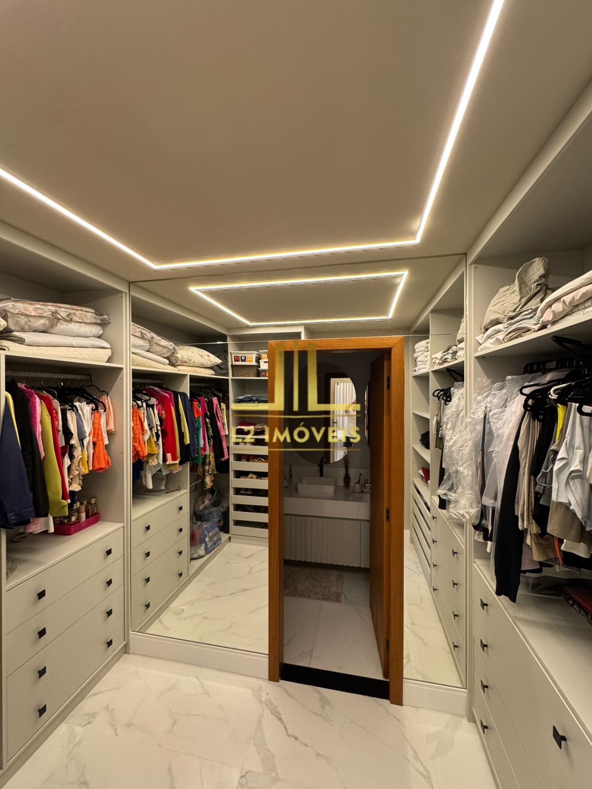 Casa, 4 quartos, 290 m² - Foto 25