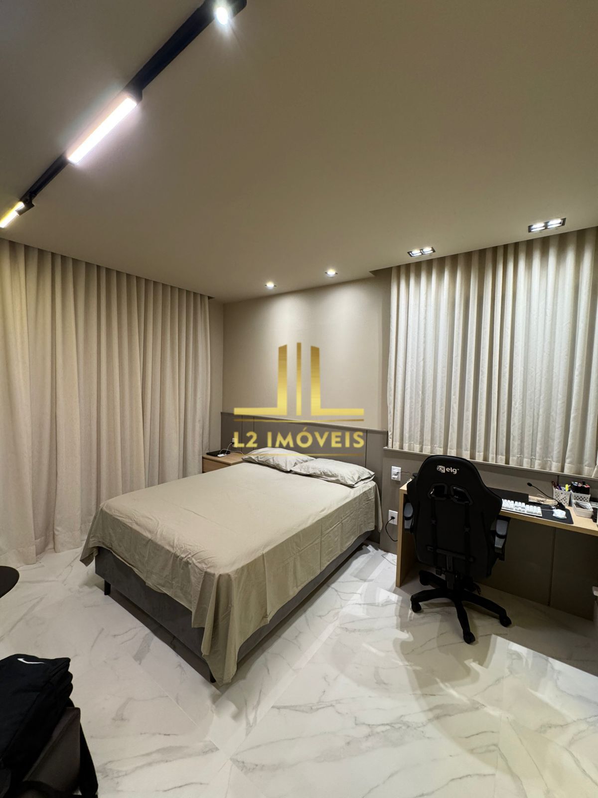 Casa, 4 quartos, 290 m² - Foto 16