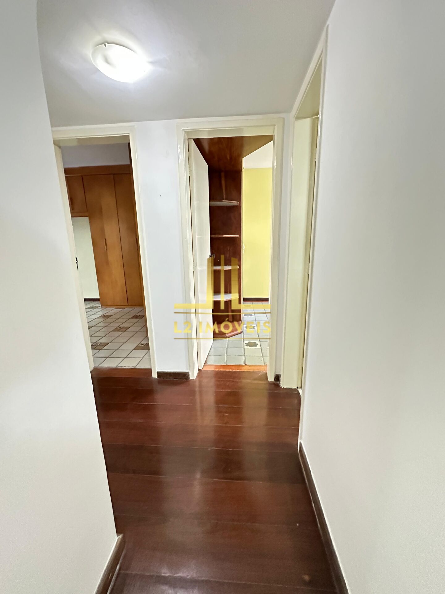Apartamento à venda com 3 quartos, 116m² - Foto 12