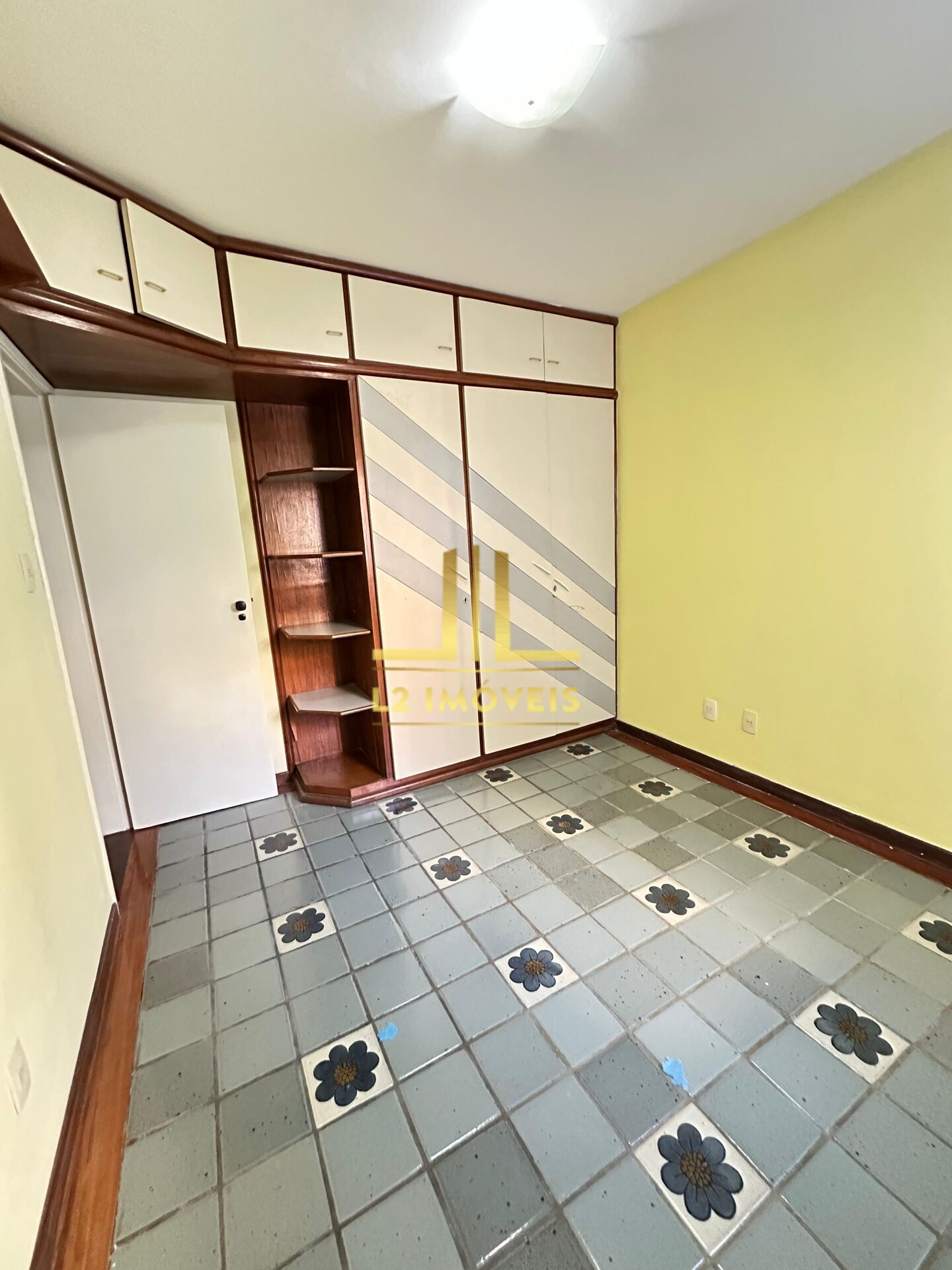 Apartamento à venda com 3 quartos, 116m² - Foto 23