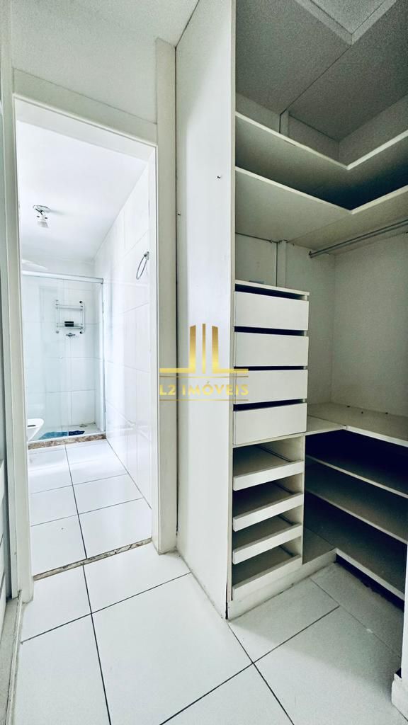 Apartamento - Caminho das árvores