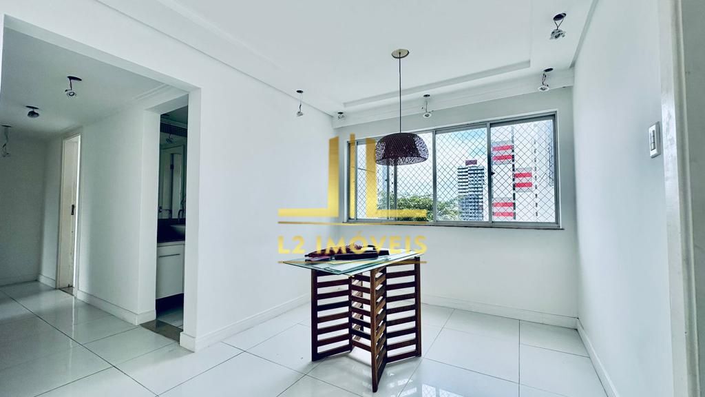 Apartamento - Caminho das árvores