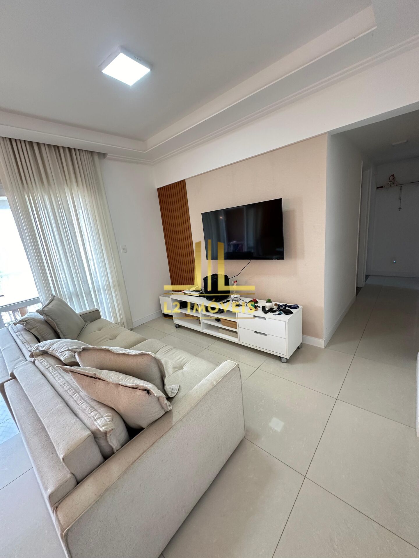 Apartamento à venda com 3 quartos, 84m² - Foto 3