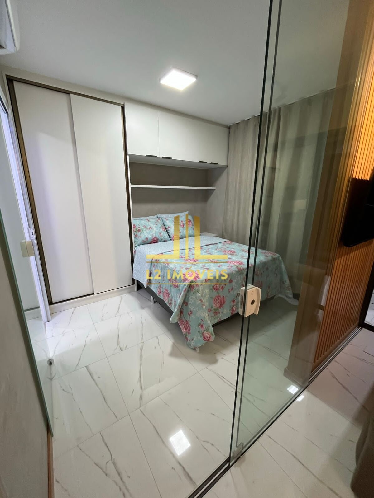 Apartamento à venda com 1 quarto, 32m² - Foto 7