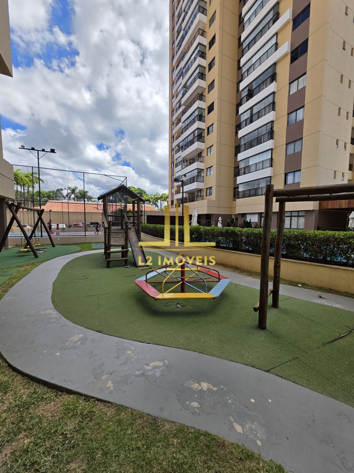 Apartamento à venda com 3 quartos, 83m² - Foto 35