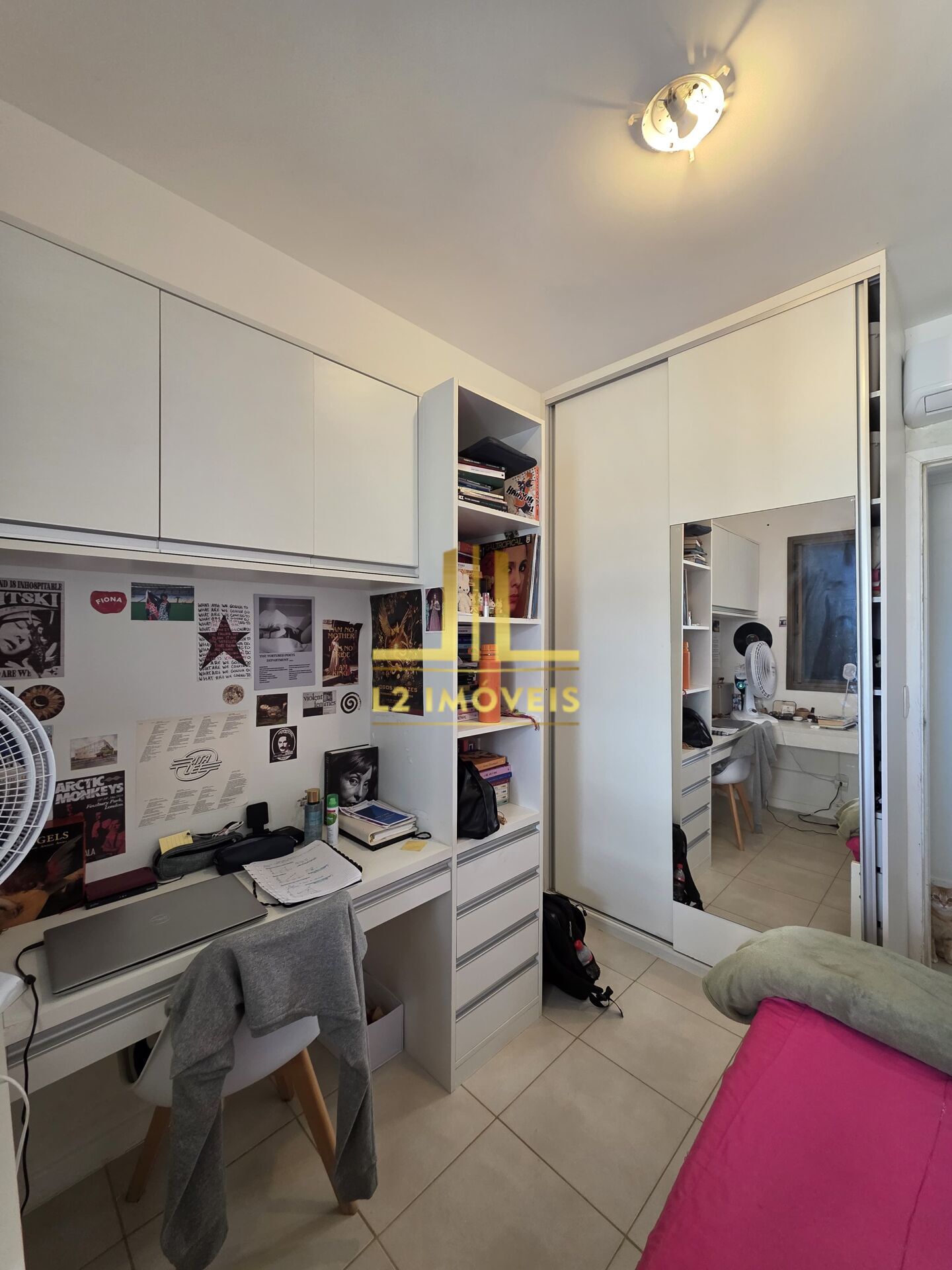 Apartamento à venda com 3 quartos, 83m² - Foto 19