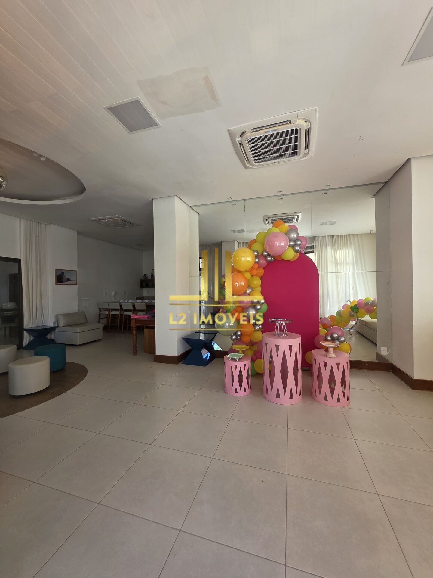 Apartamento à venda com 3 quartos, 83m² - Foto 29