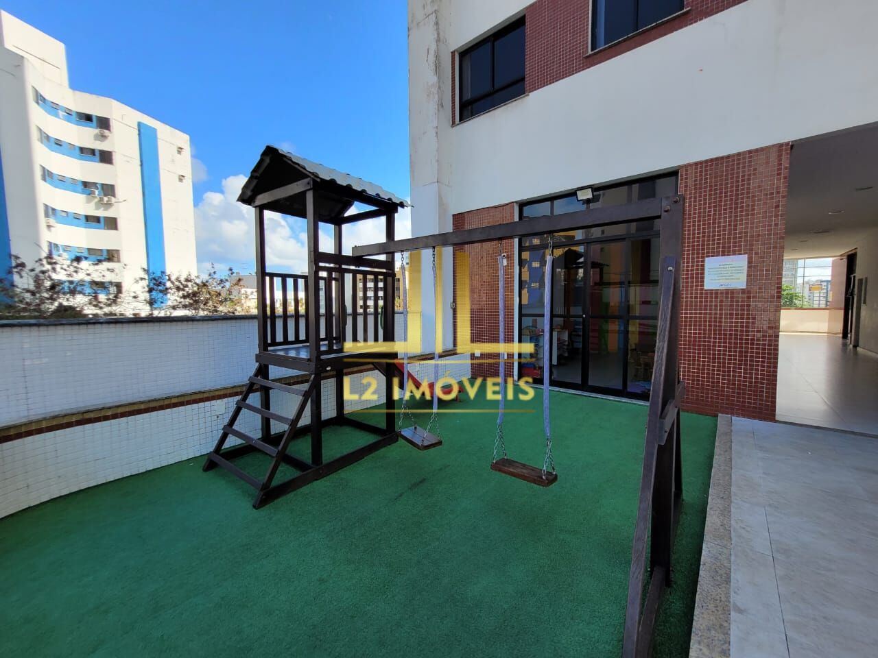 Apartamento à venda com 2 quartos, 60m² - Foto 24