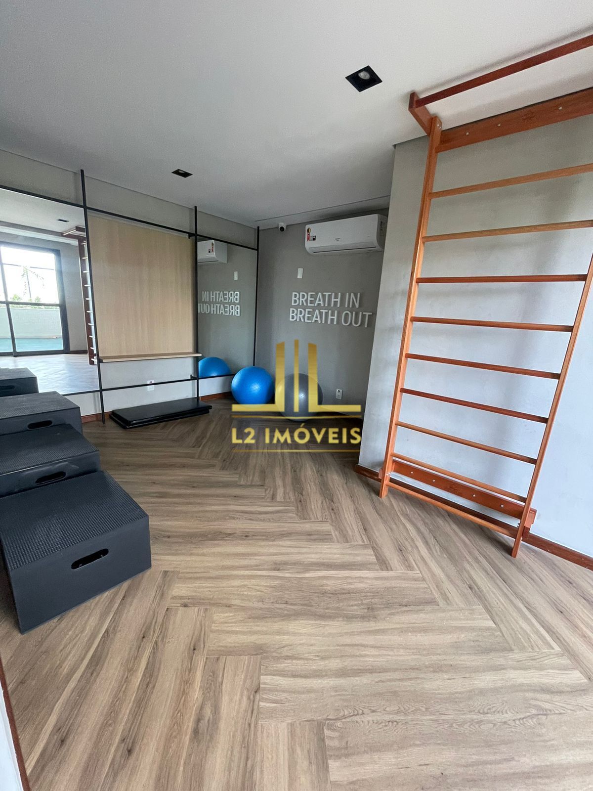 Apartamento à venda com 3 quartos, 104m² - Foto 17