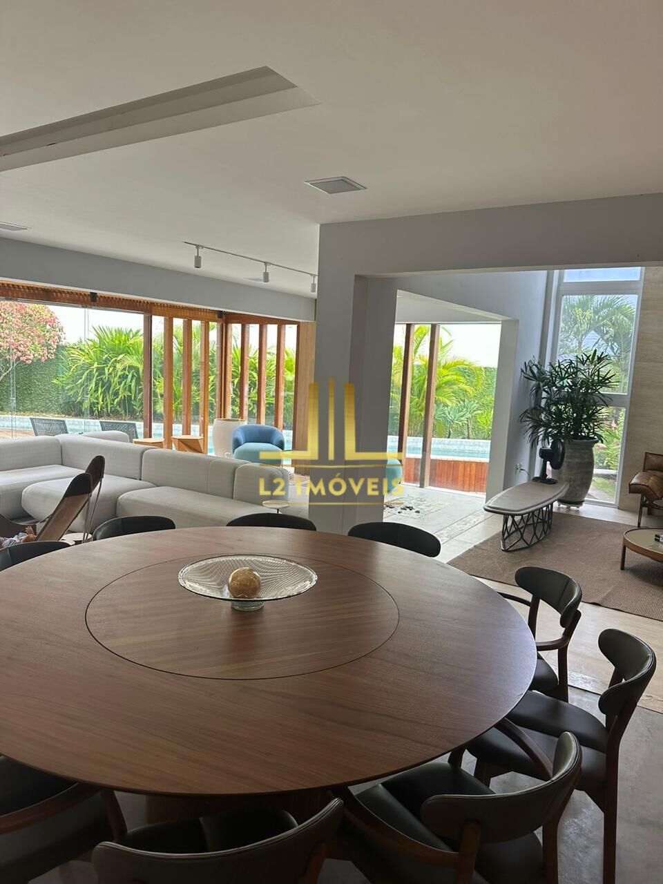 Casa à venda com 4 quartos, 600m² - Foto 10