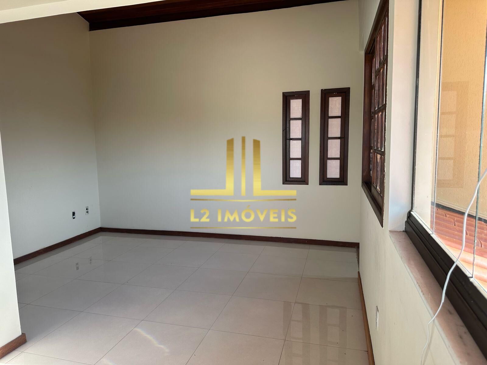 Casa à venda com 5 quartos, 207m² - Foto 43