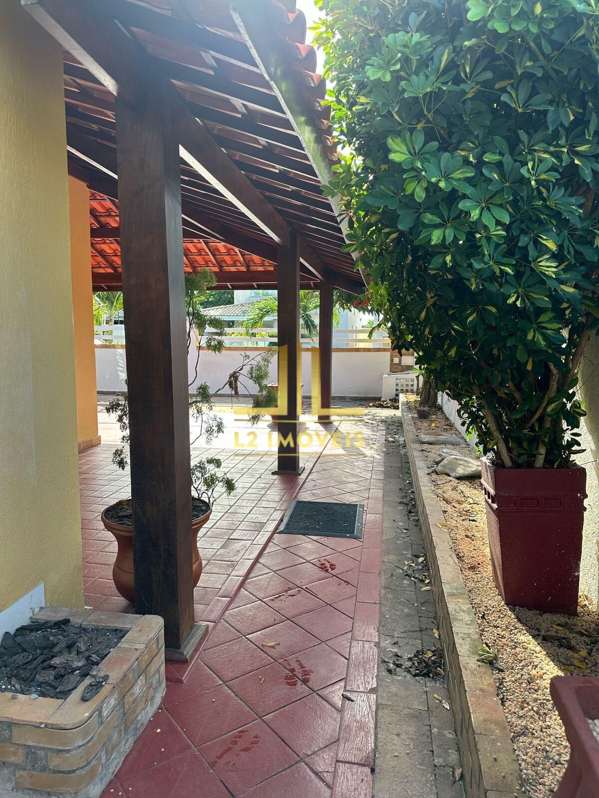Casa à venda com 5 quartos, 207m² - Foto 11