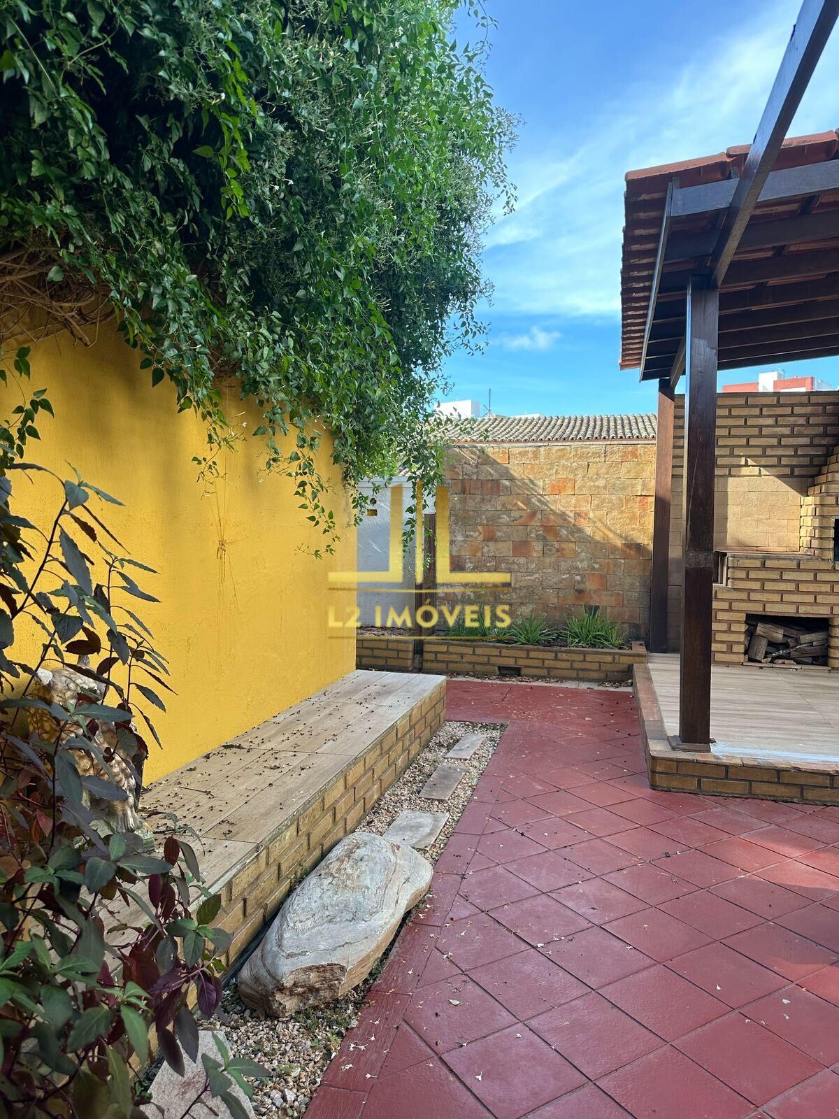 Casa à venda com 5 quartos, 207m² - Foto 16