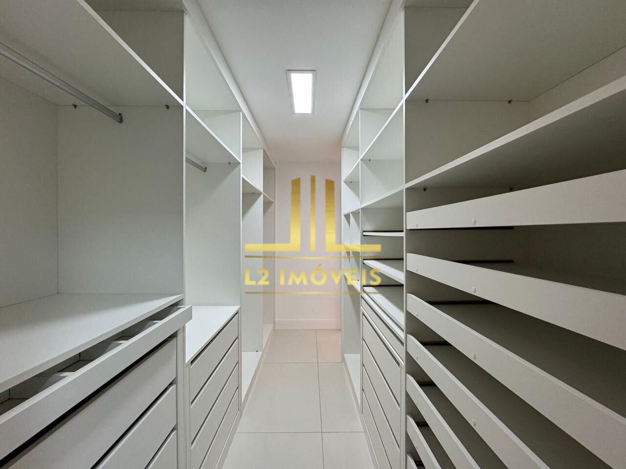 Apartamento, 3 quartos, 200 m² - Foto 31