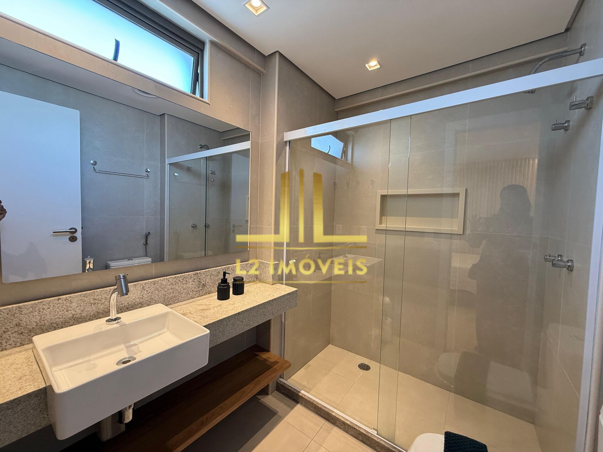 Apartamento à venda com 2 quartos, 60m² - Foto 12