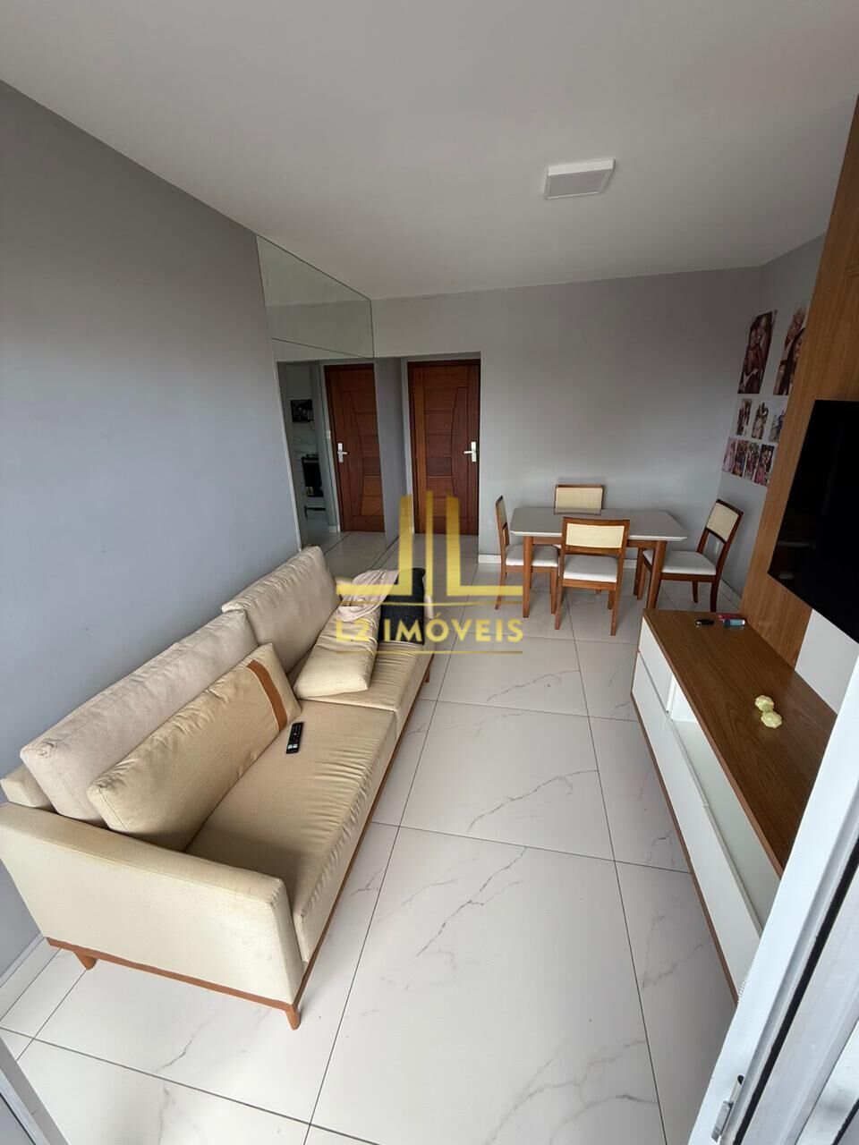 Apartamento à venda com 3 quartos, 88m² - Foto 1