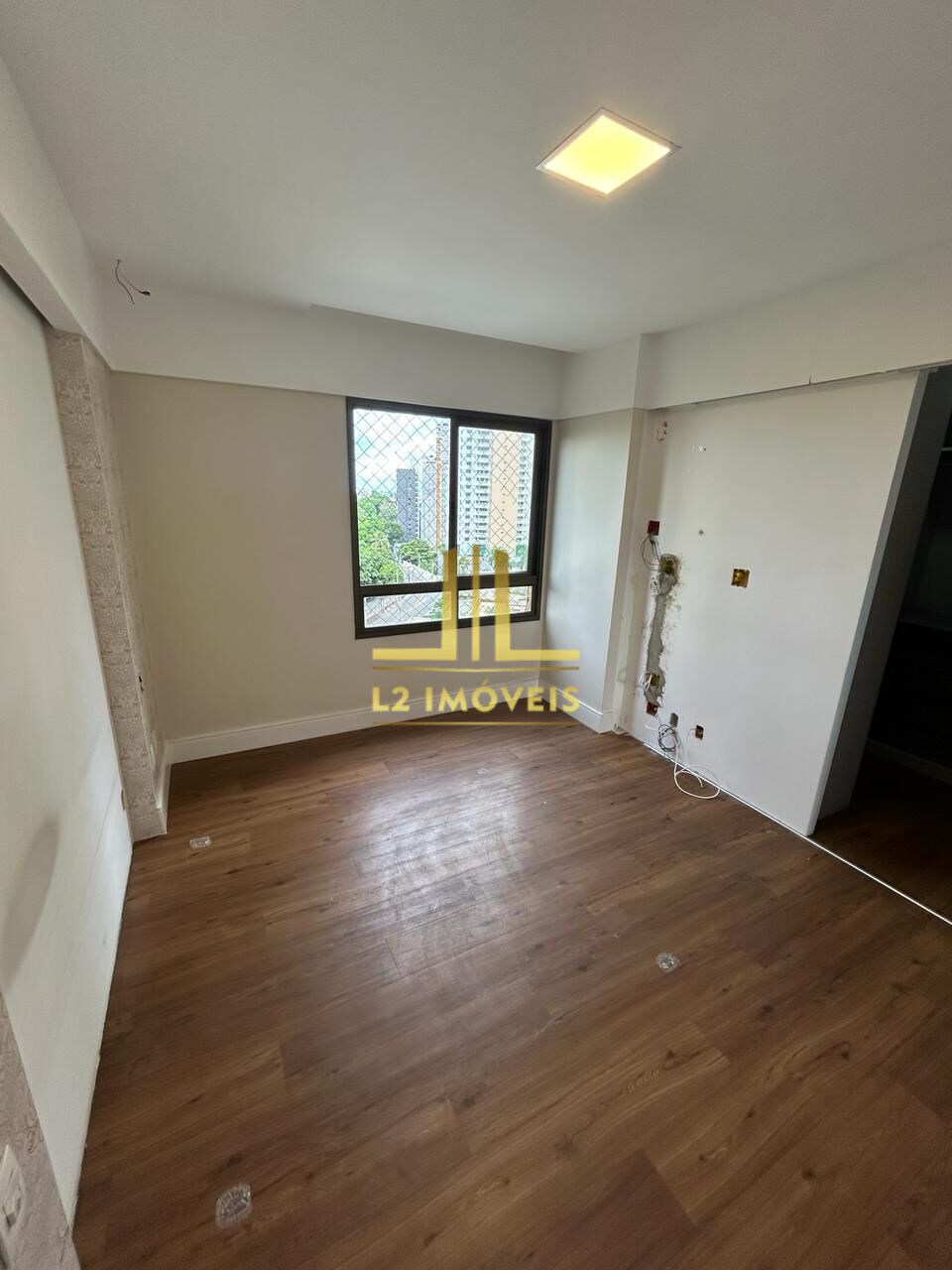 Apartamento à venda com 4 quartos, 171m² - Foto 6