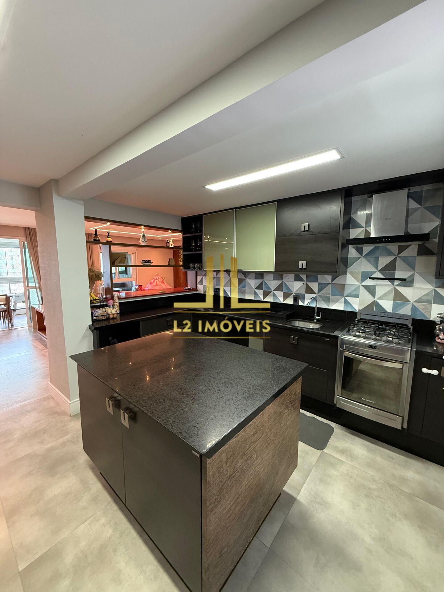Apartamento à venda com 3 quartos, 143m² - Foto 22