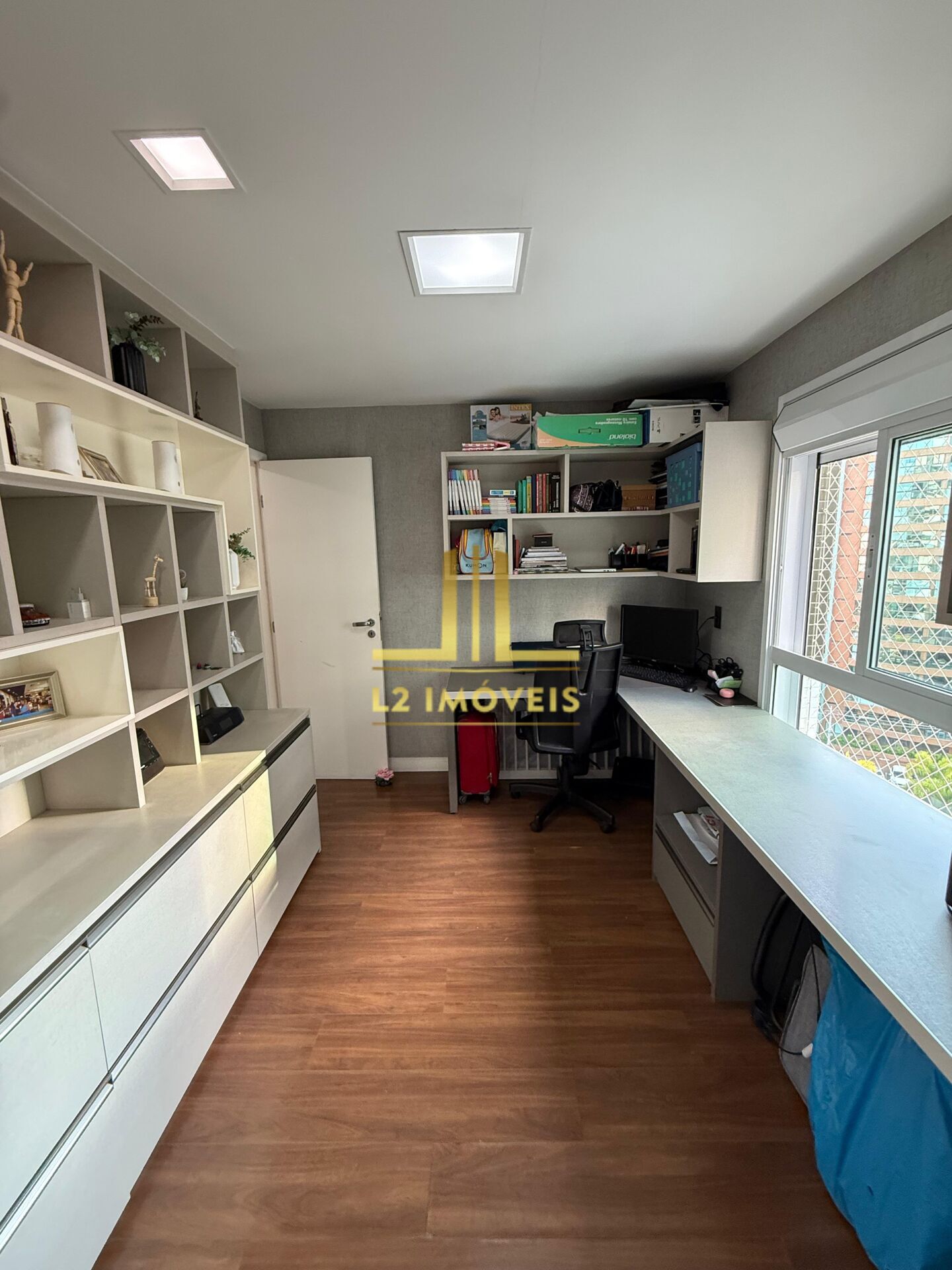 Apartamento à venda com 3 quartos, 143m² - Foto 19