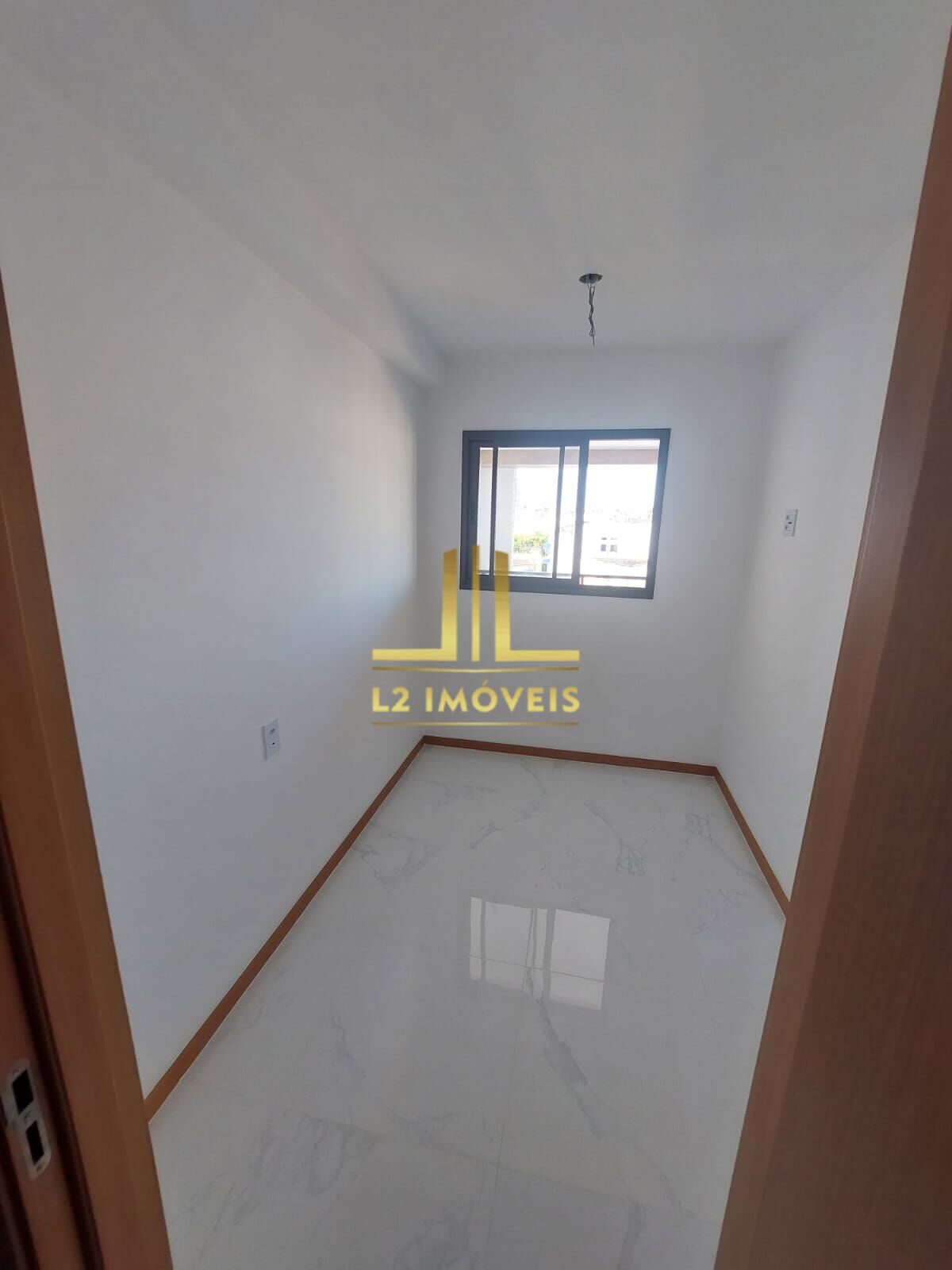 Apartamento à venda com 1 quarto, 27m² - Foto 4