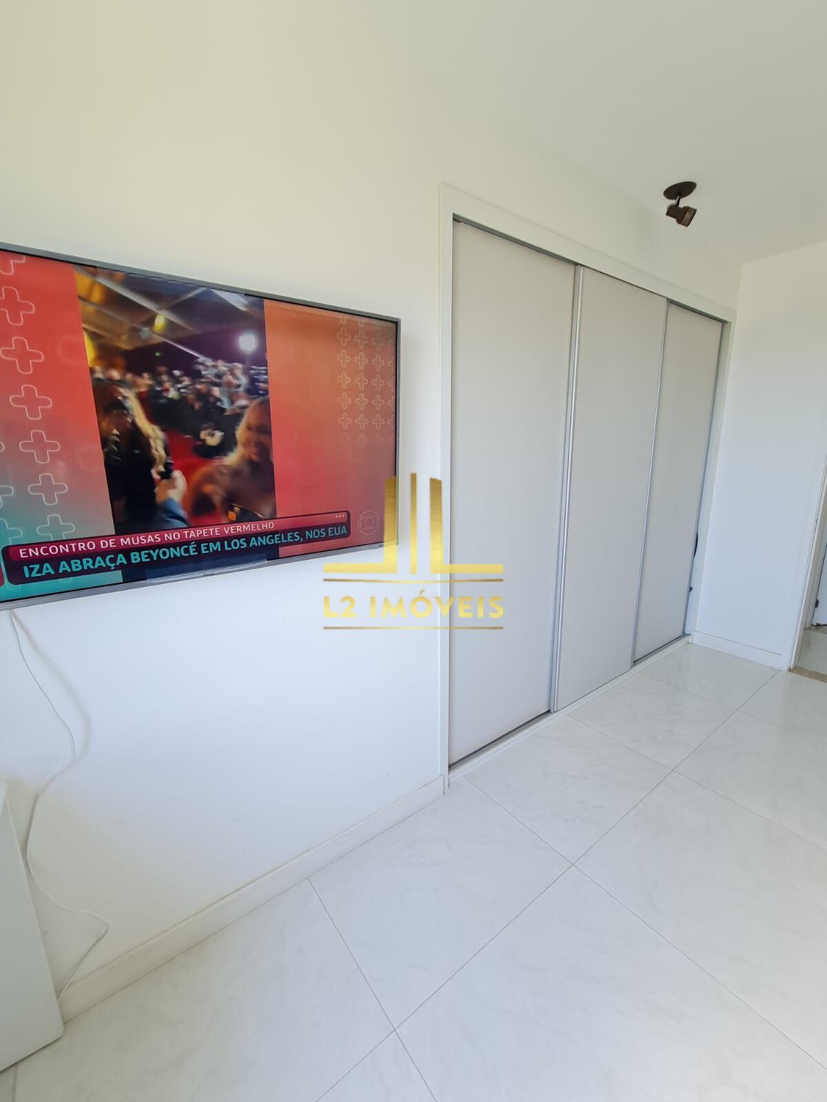 Apartamento à venda com 3 quartos, 110m² - Foto 10