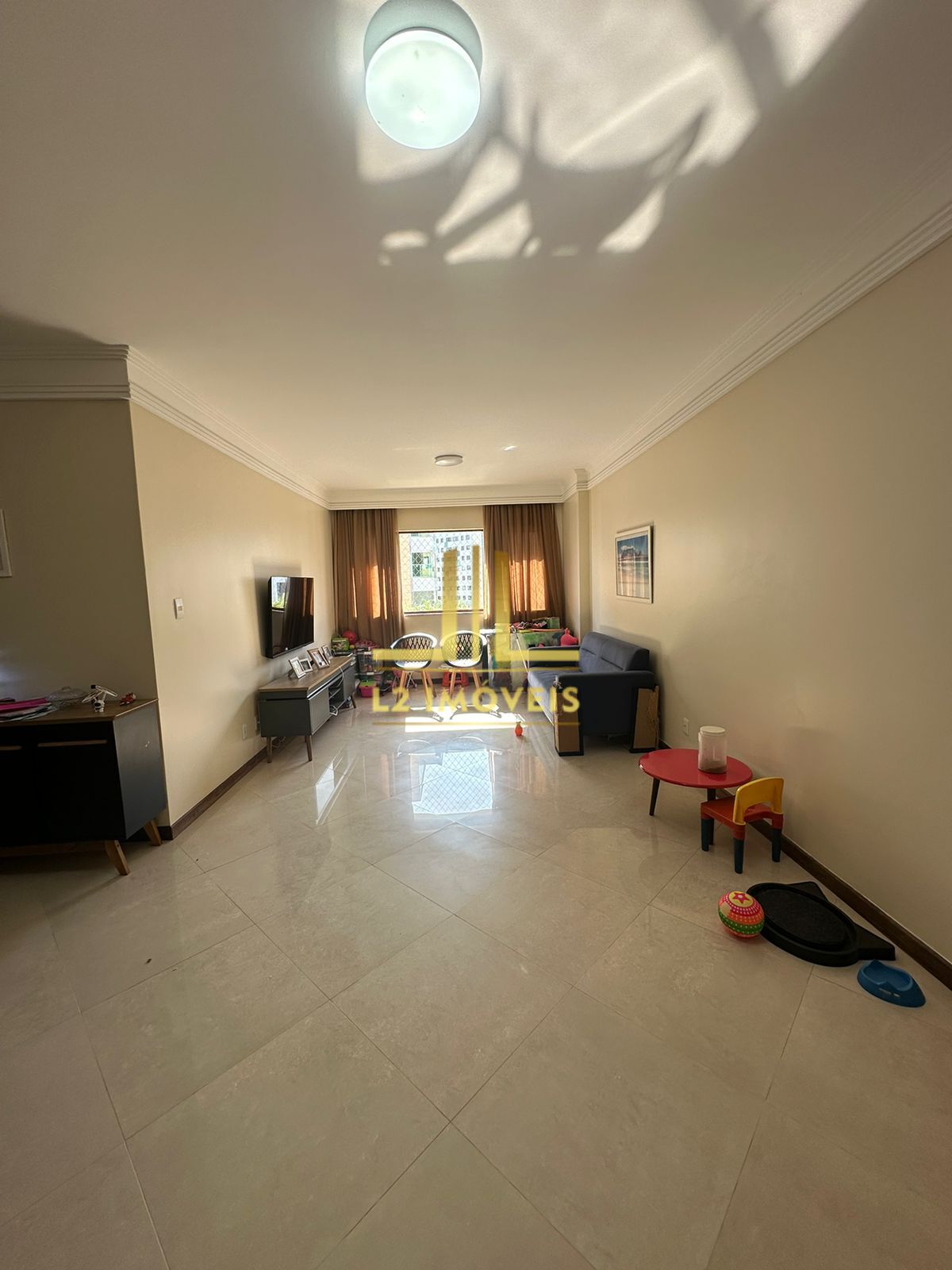 Apartamento à venda com 4 quartos, 192m² - Foto 1