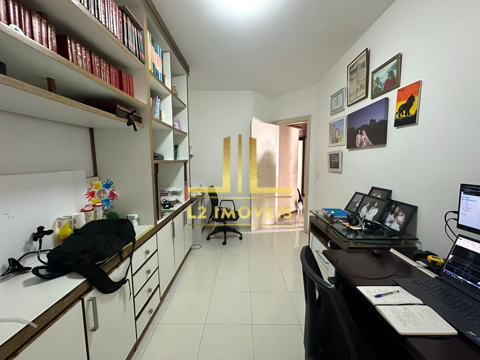 Apartamento à venda com 4 quartos, 192m² - Foto 5