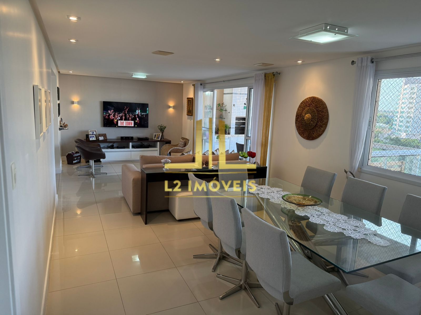 Apartamento à venda com 4 quartos, 132m² - Foto 1