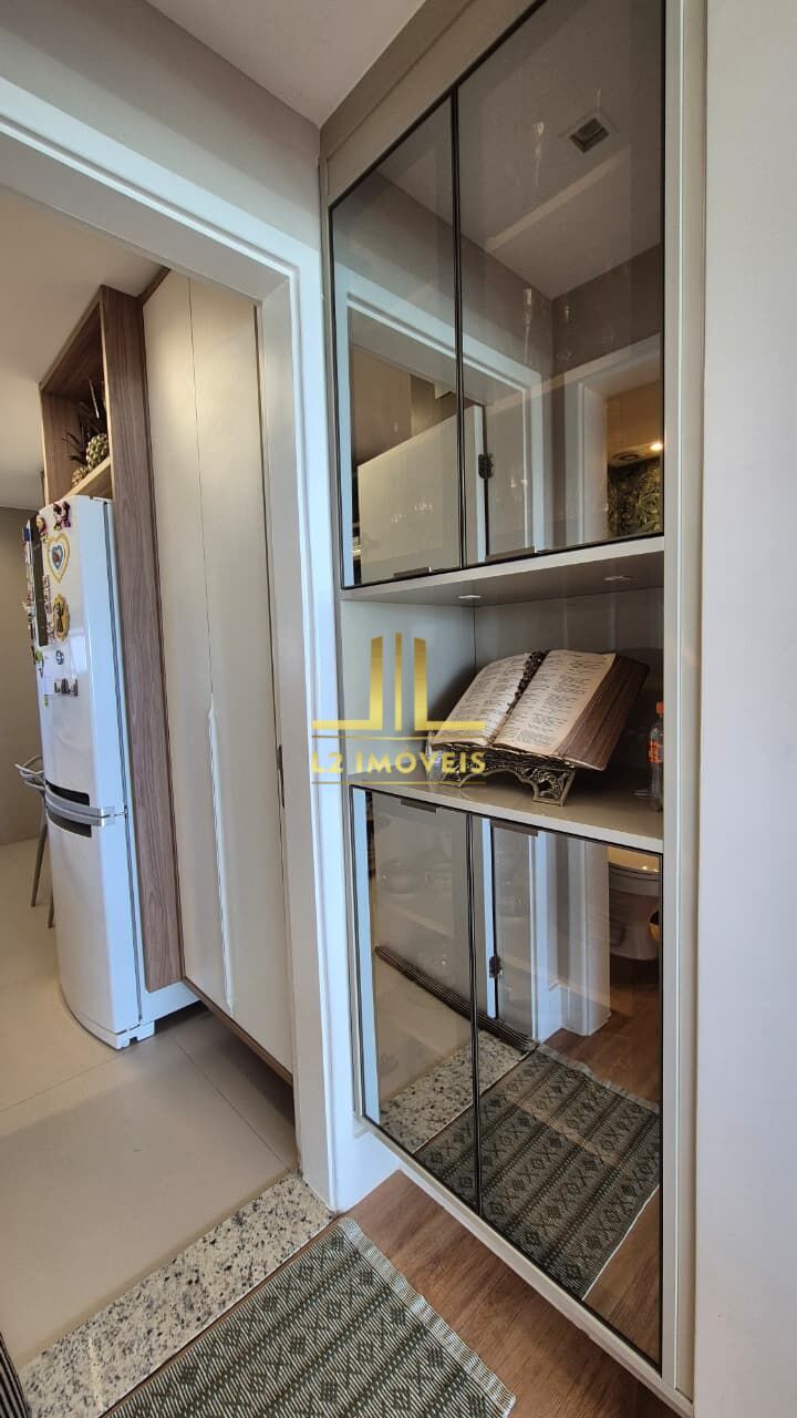 Apartamento à venda com 2 quartos, 110m² - Foto 16