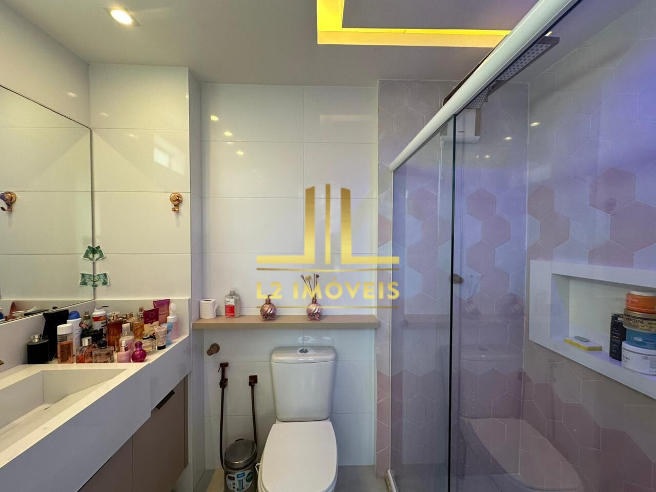 Apartamento à venda com 3 quartos, 112m² - Foto 18