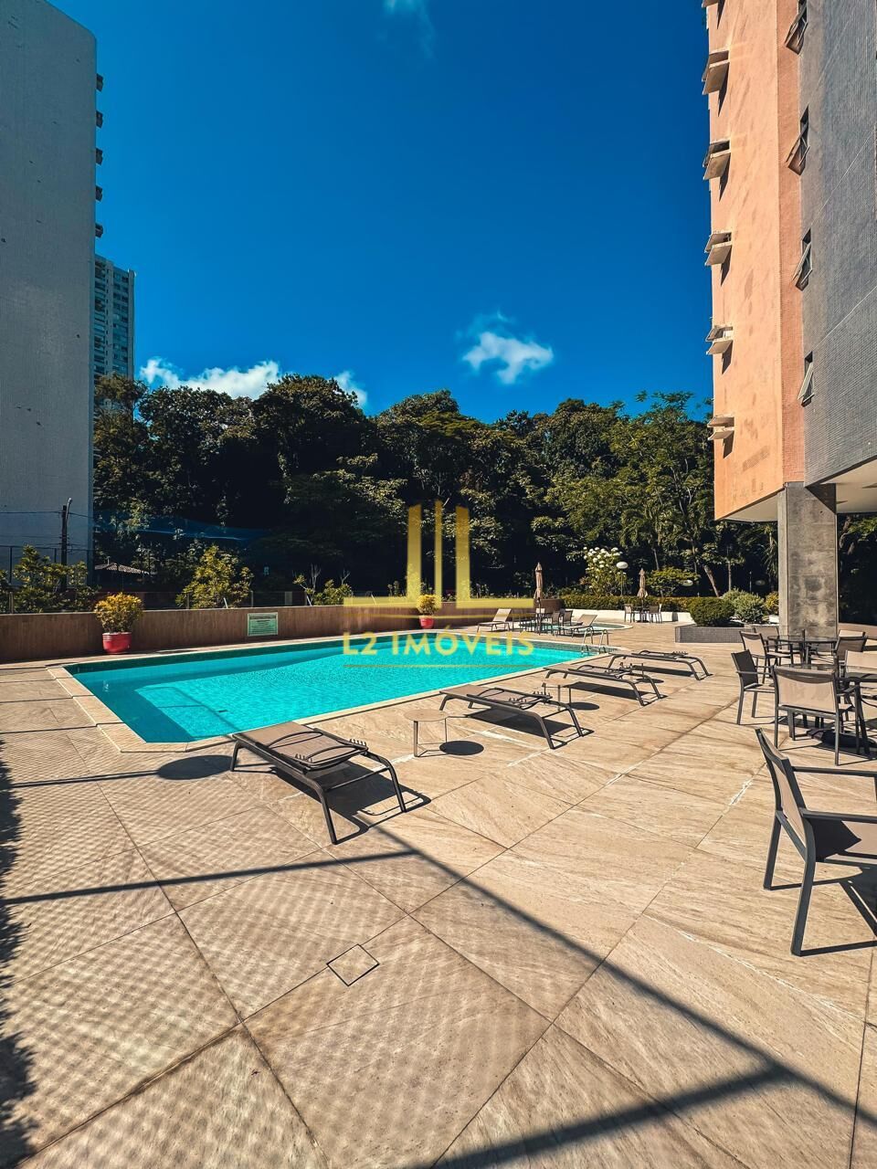 Apartamento - Itaigara