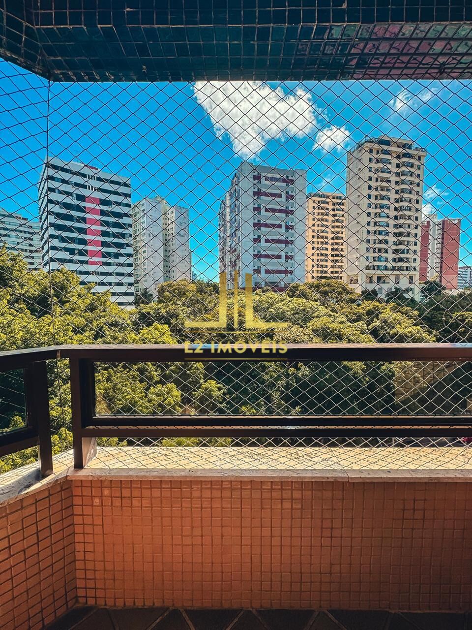 Apartamento - Itaigara