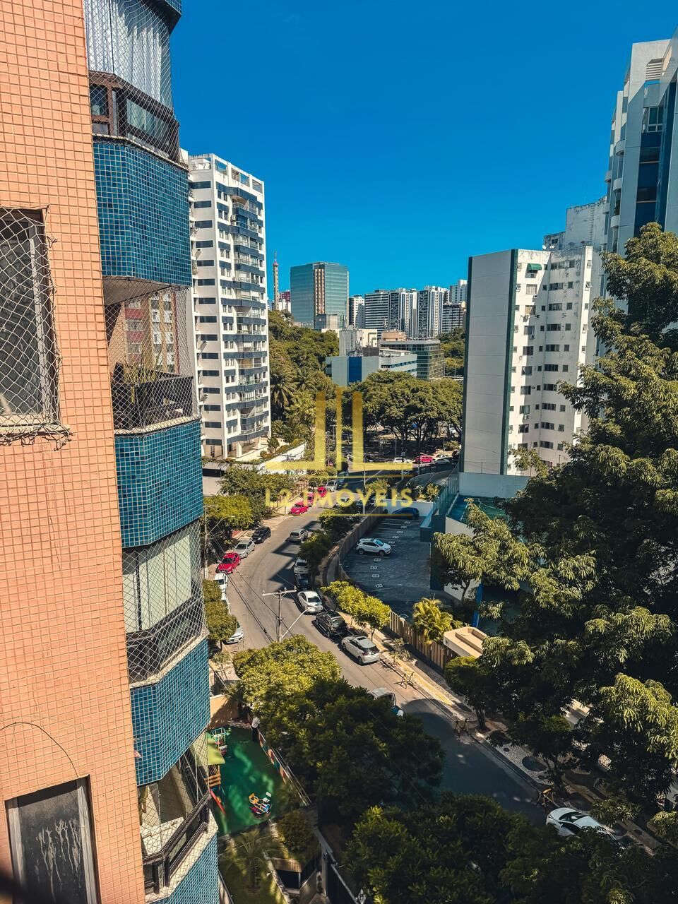 Apartamento - Itaigara