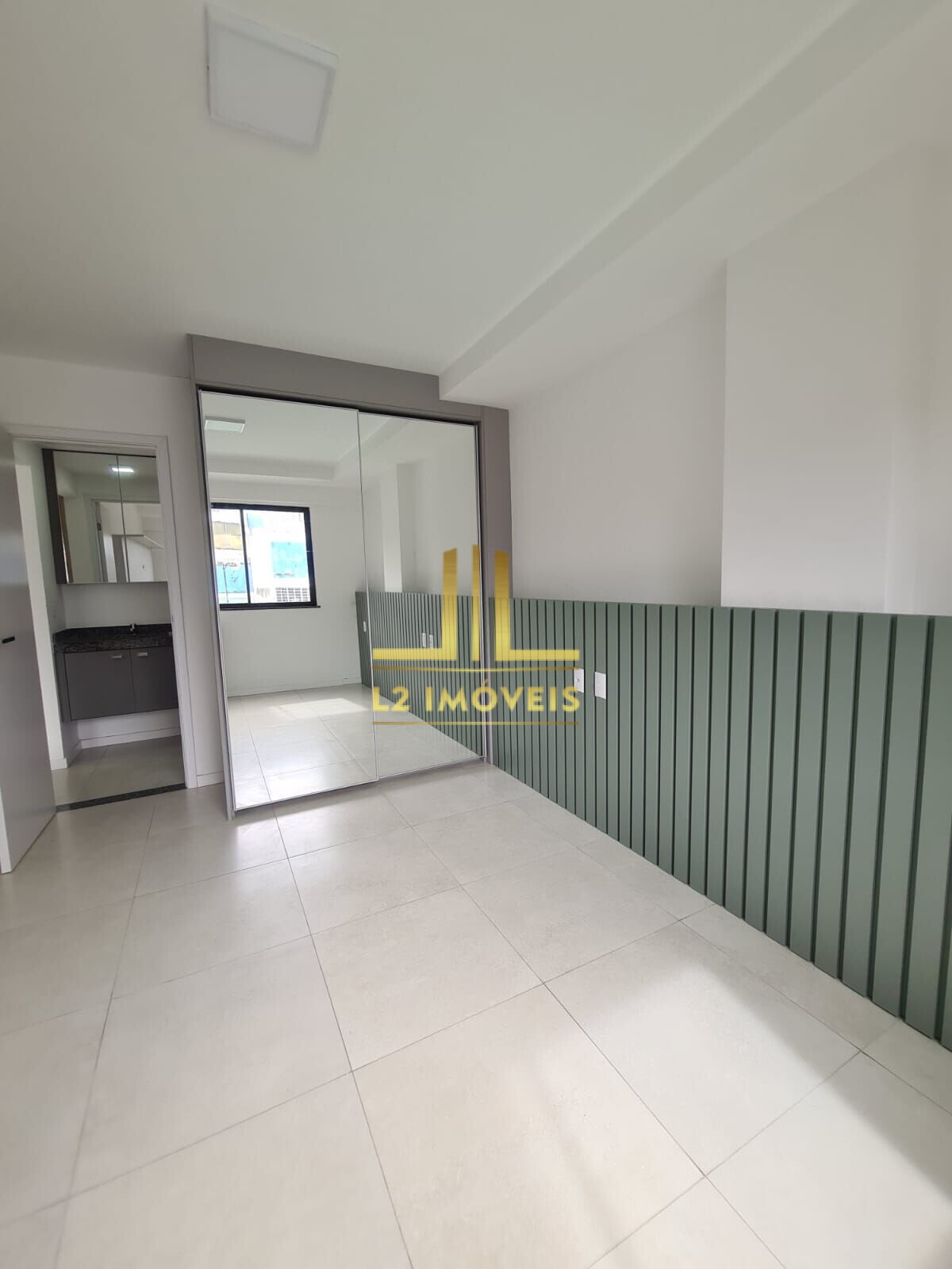 Apartamento à venda com 1 quarto, 47m² - Foto 2