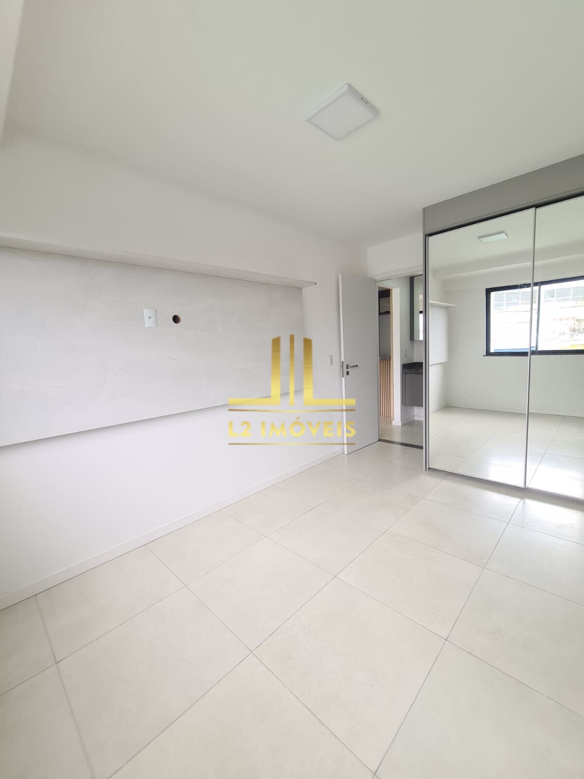 Apartamento à venda com 1 quarto, 47m² - Foto 3