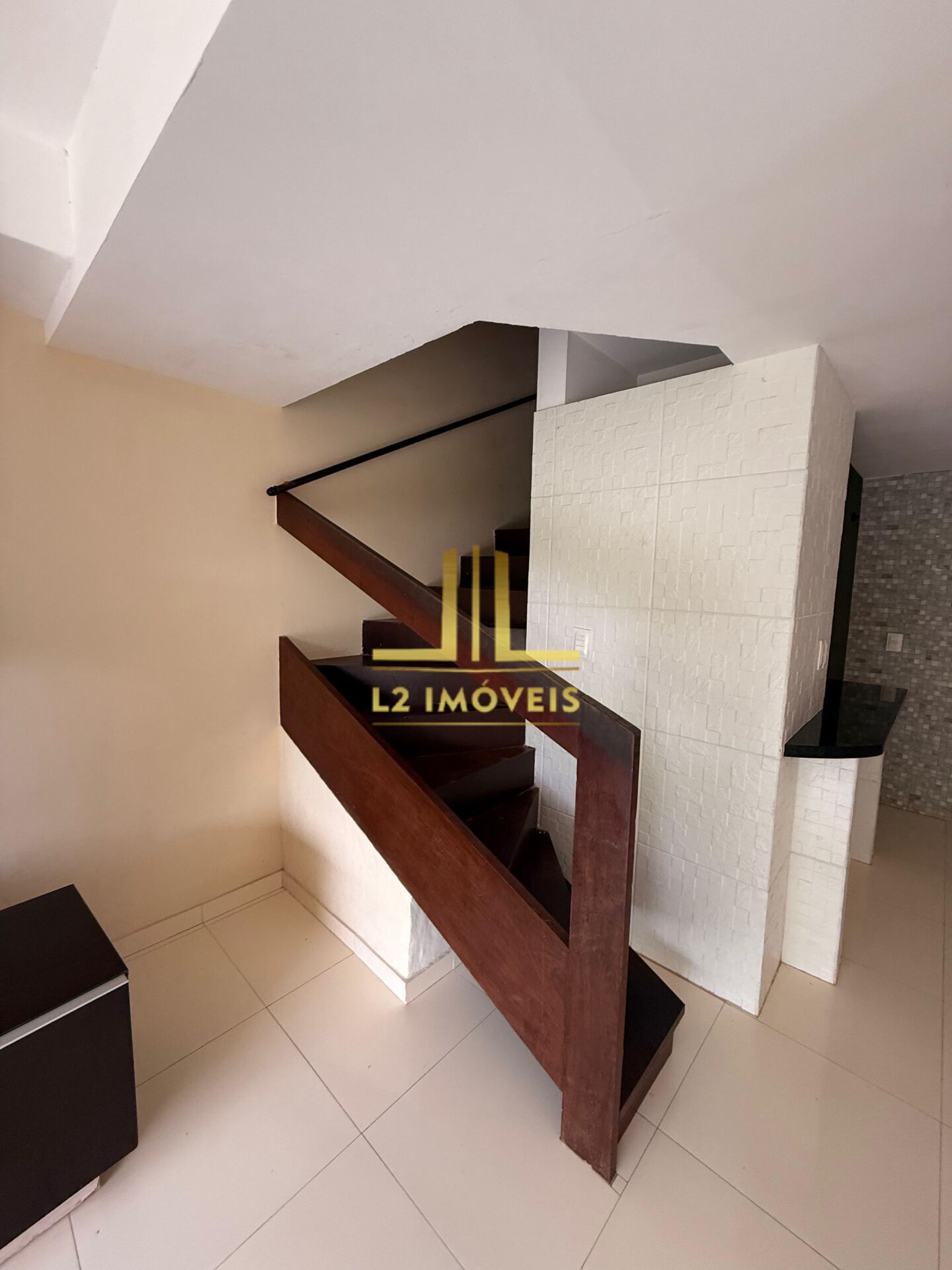 Casa à venda com 2 quartos, 90m² - Foto 6