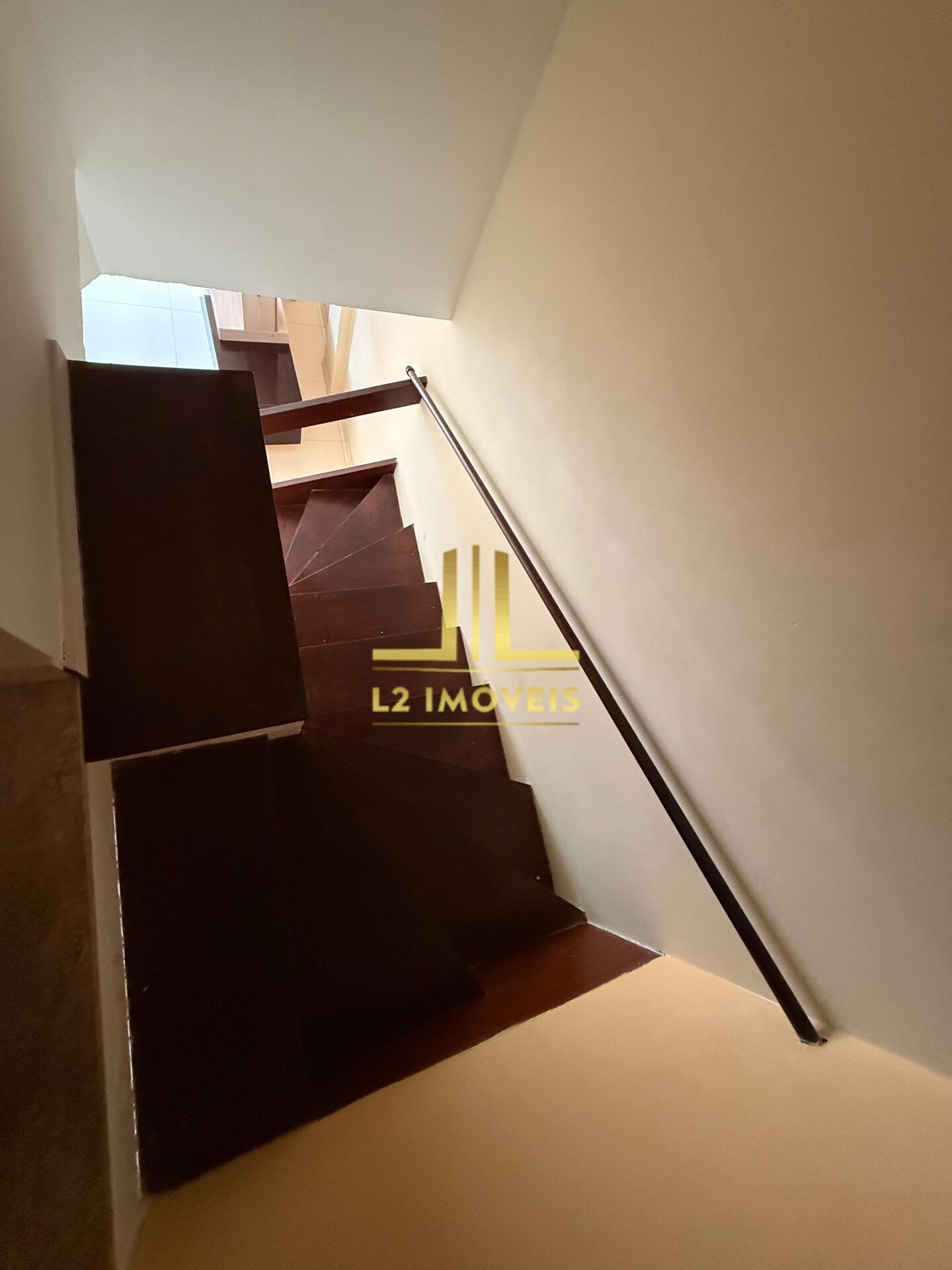 Casa à venda com 2 quartos, 90m² - Foto 7