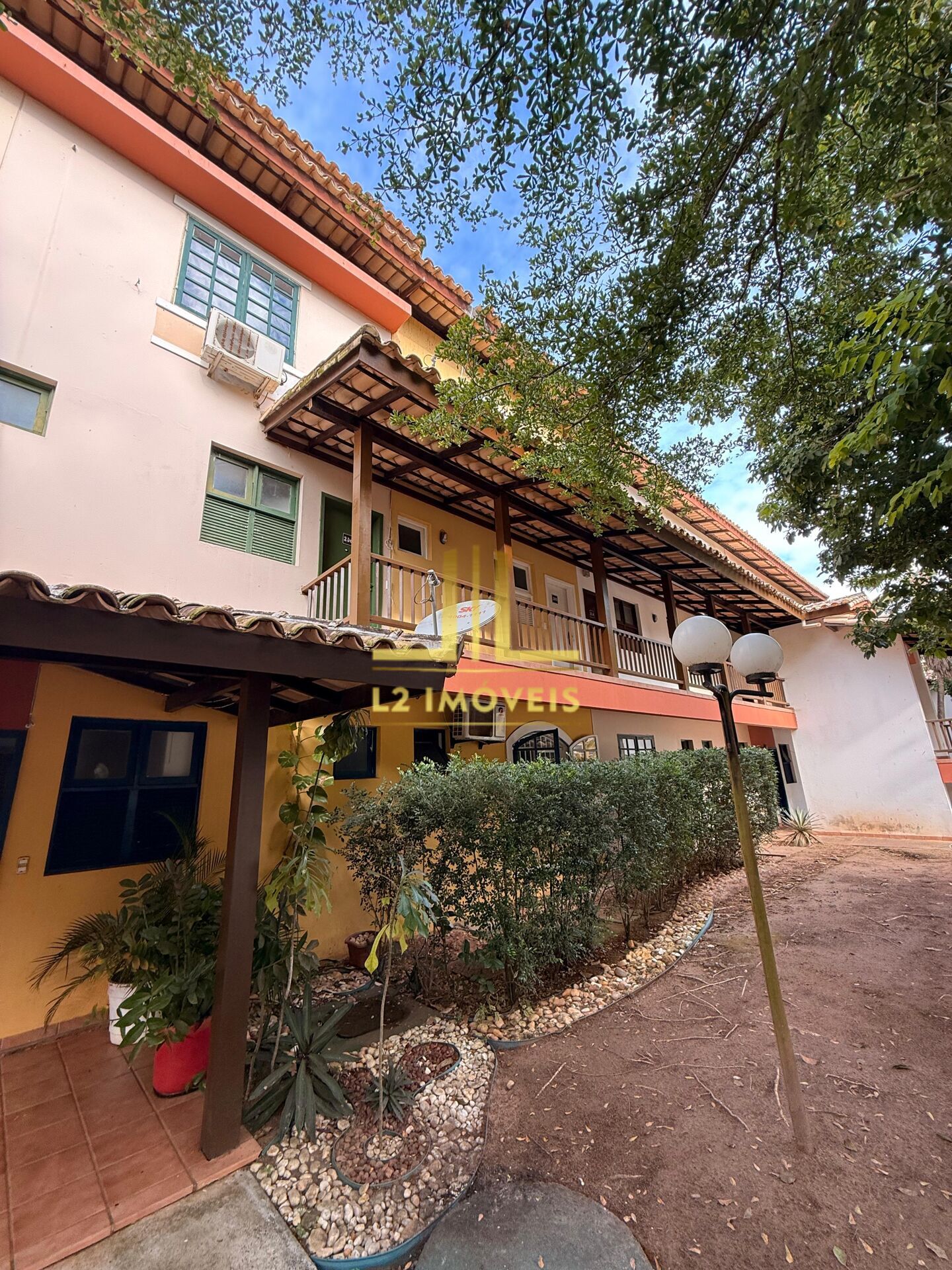 Casa à venda com 2 quartos, 90m² - Foto 1