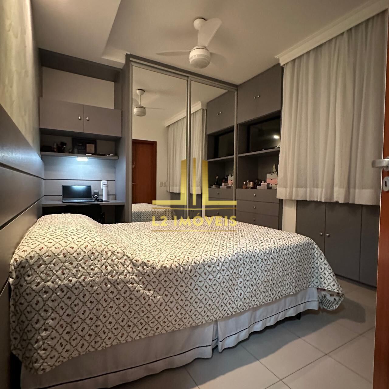 Apartamento à venda com 3 quartos, 100m² - Foto 9