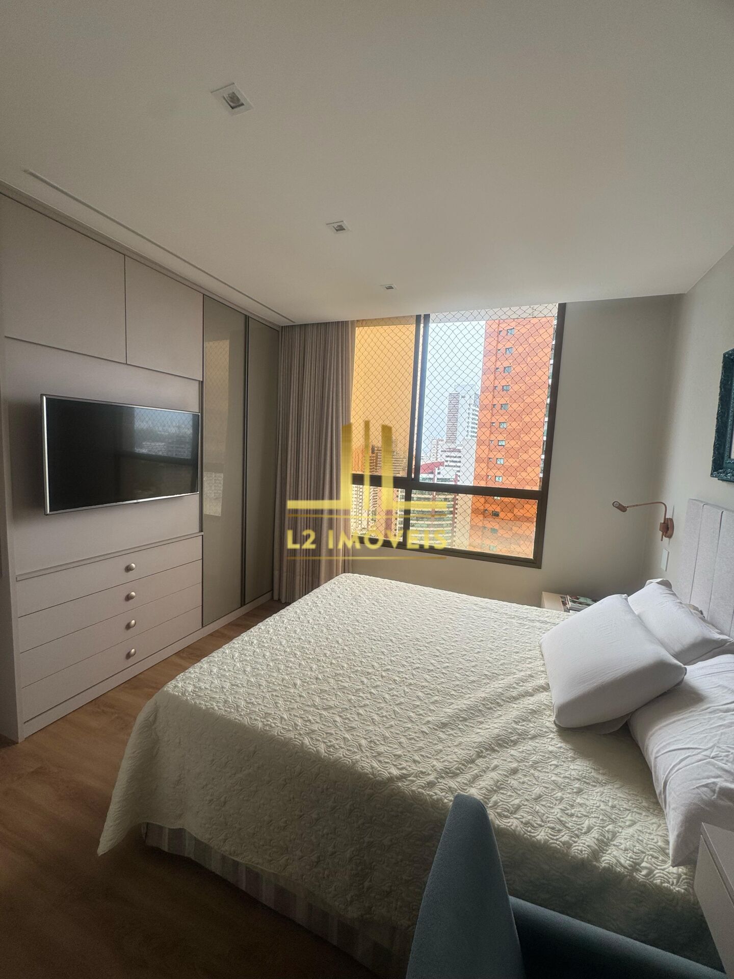Apartamento à venda com 4 quartos, 171m² - Foto 11