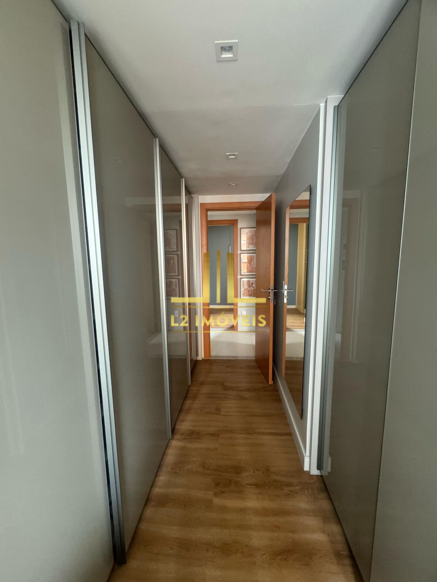 Apartamento à venda com 4 quartos, 171m² - Foto 17