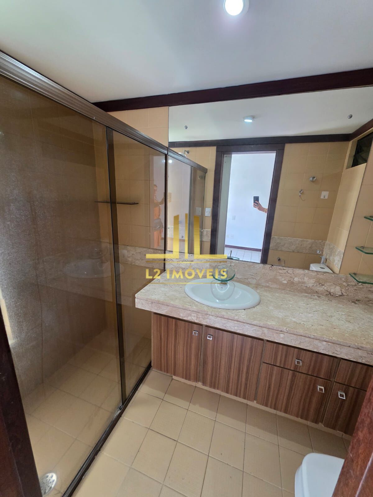 Apartamento para alugar com 4 quartos, 240m² - Foto 40