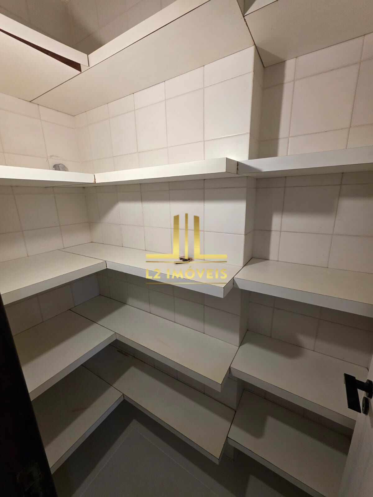 Apartamento para alugar com 4 quartos, 240m² - Foto 31